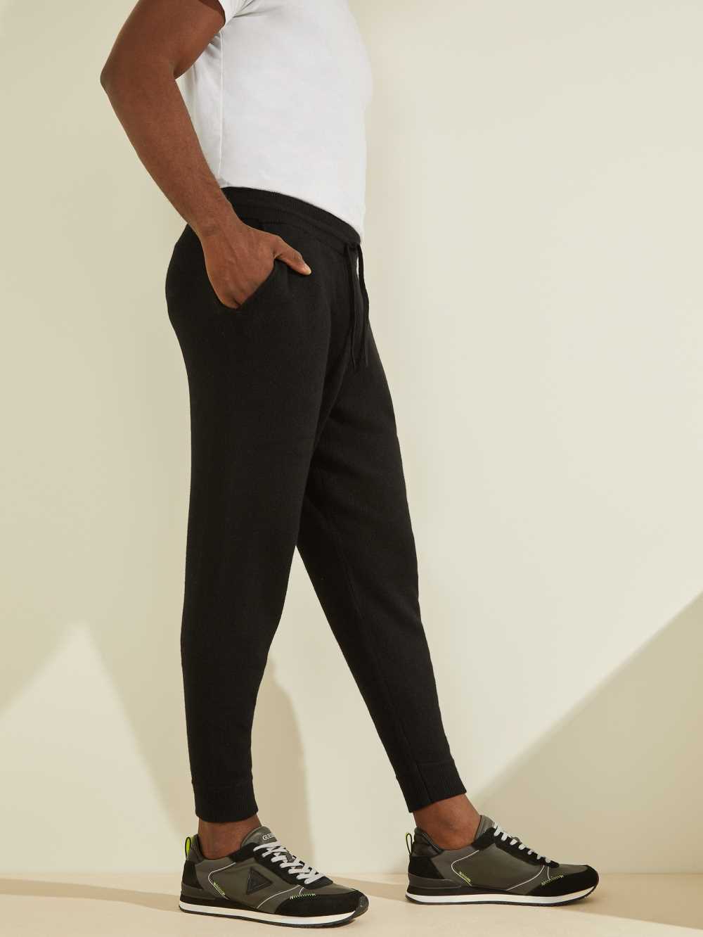 Black Men's Guess Esmere Wool-Blend Joggers Australia Sale | 513LSZJIT