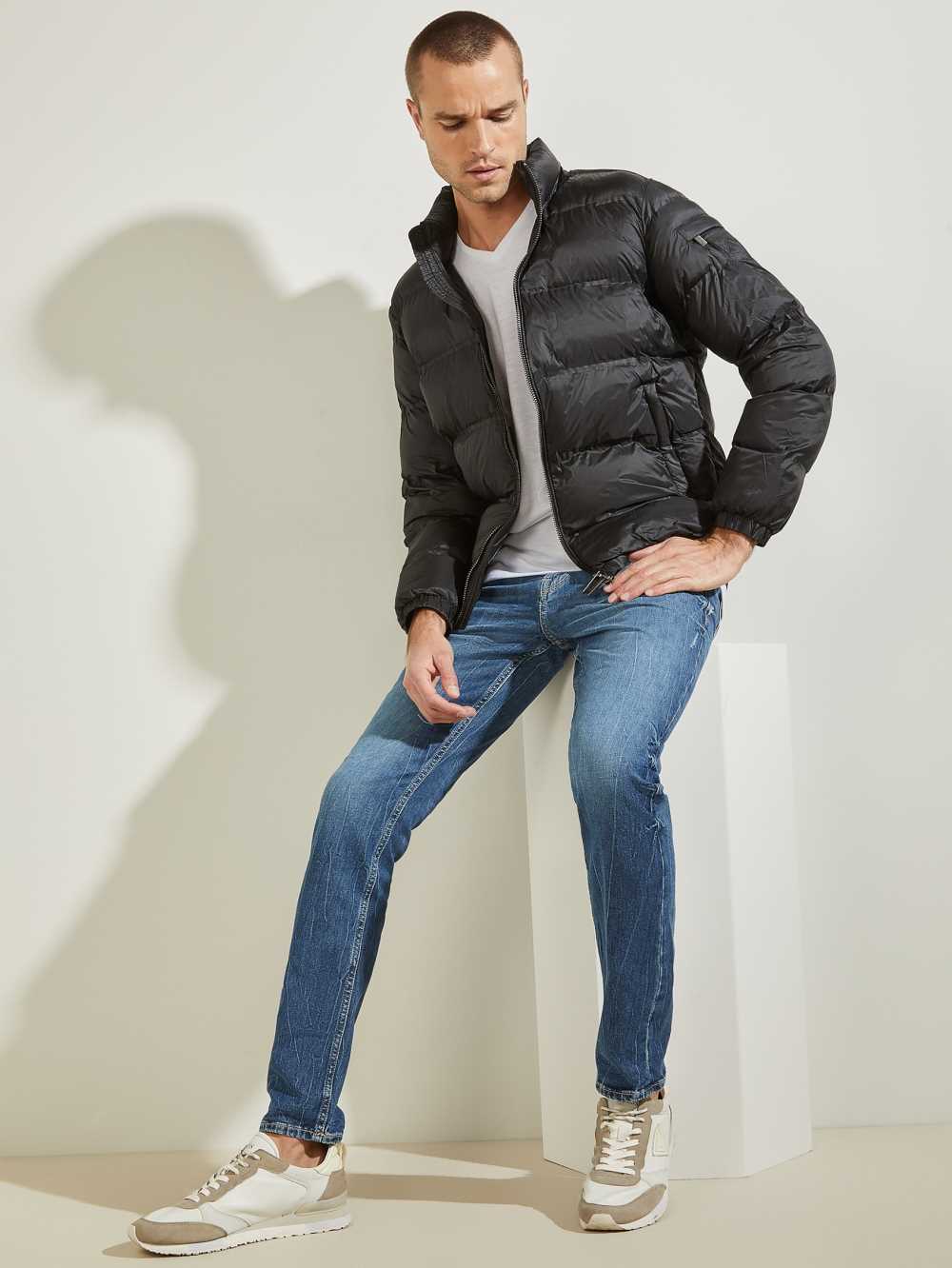 Black Men's Guess Quilted Puffer Jackets Australia Sale | 231FYZTAJ