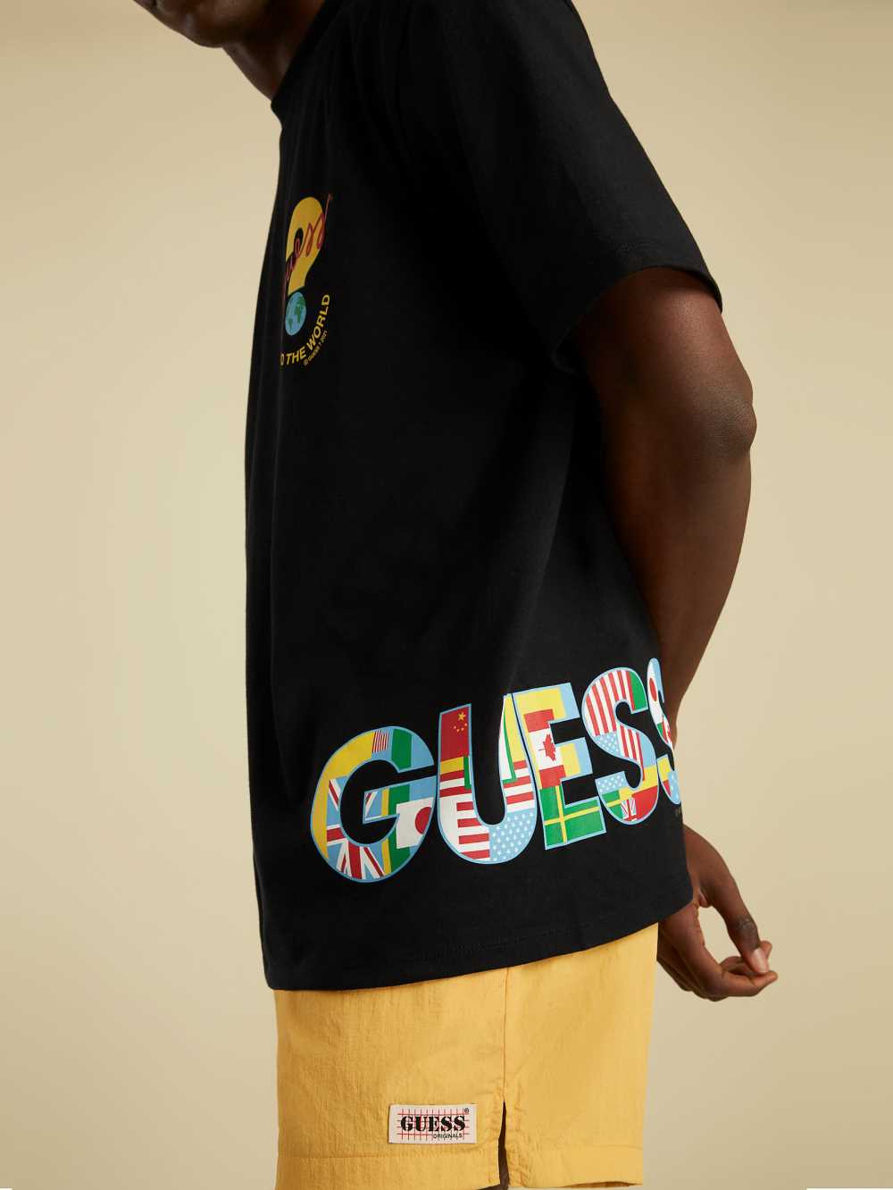 Black Men's Guess Summer Games Logo T-shirt Australia Sale | 521PSLETF
