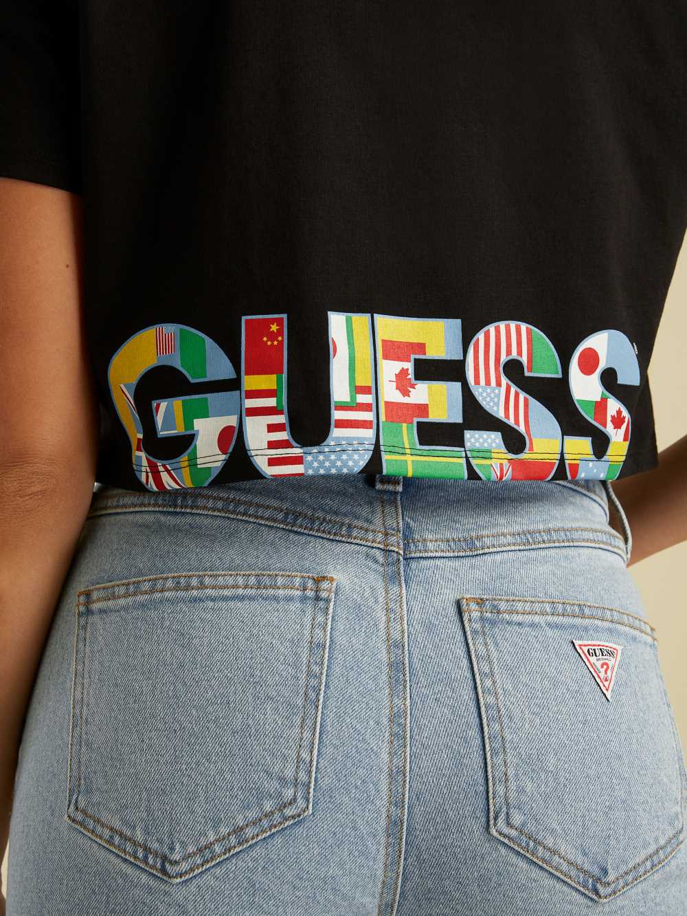 Black Women's Guess Summer Games Crop T-shirt Australia Sale | 594DFKBAO