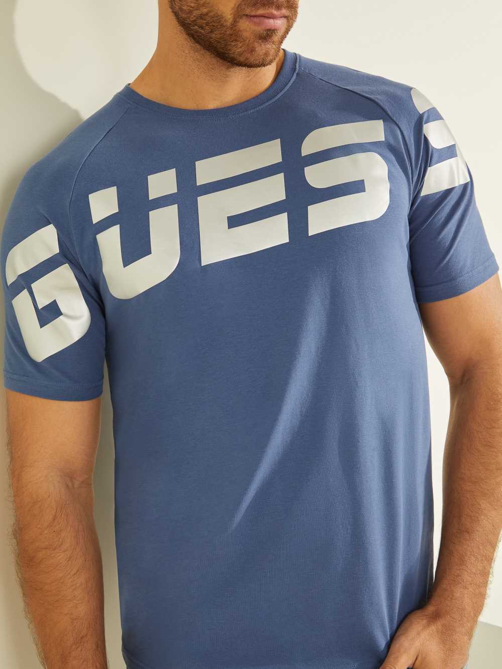 Blue Men's Guess Eco Arden Logo T-shirt Australia Sale | 103MIKTUY