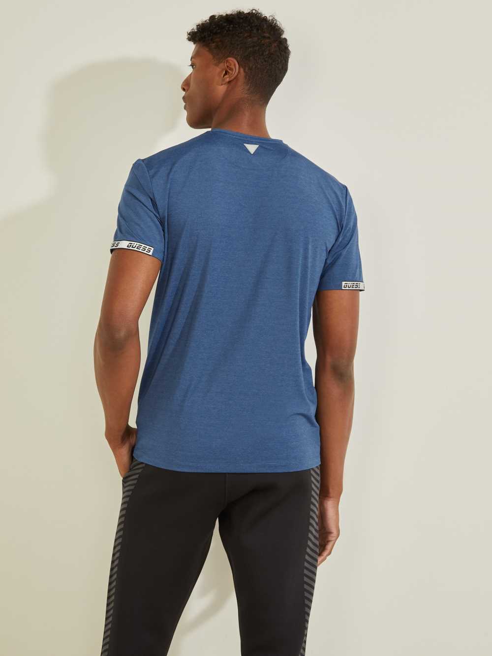 Blue Men's Guess Logo Sleeve T-shirt Australia Sale | 517GKCJEV