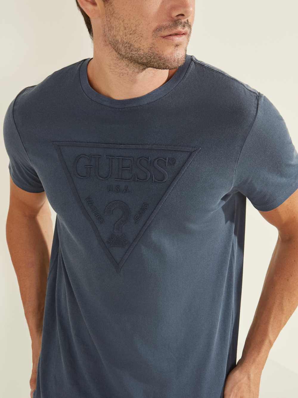 Blue Multicolor Men's Guess Embroidered Logo T-shirt Australia Sale | 256HXLMZR