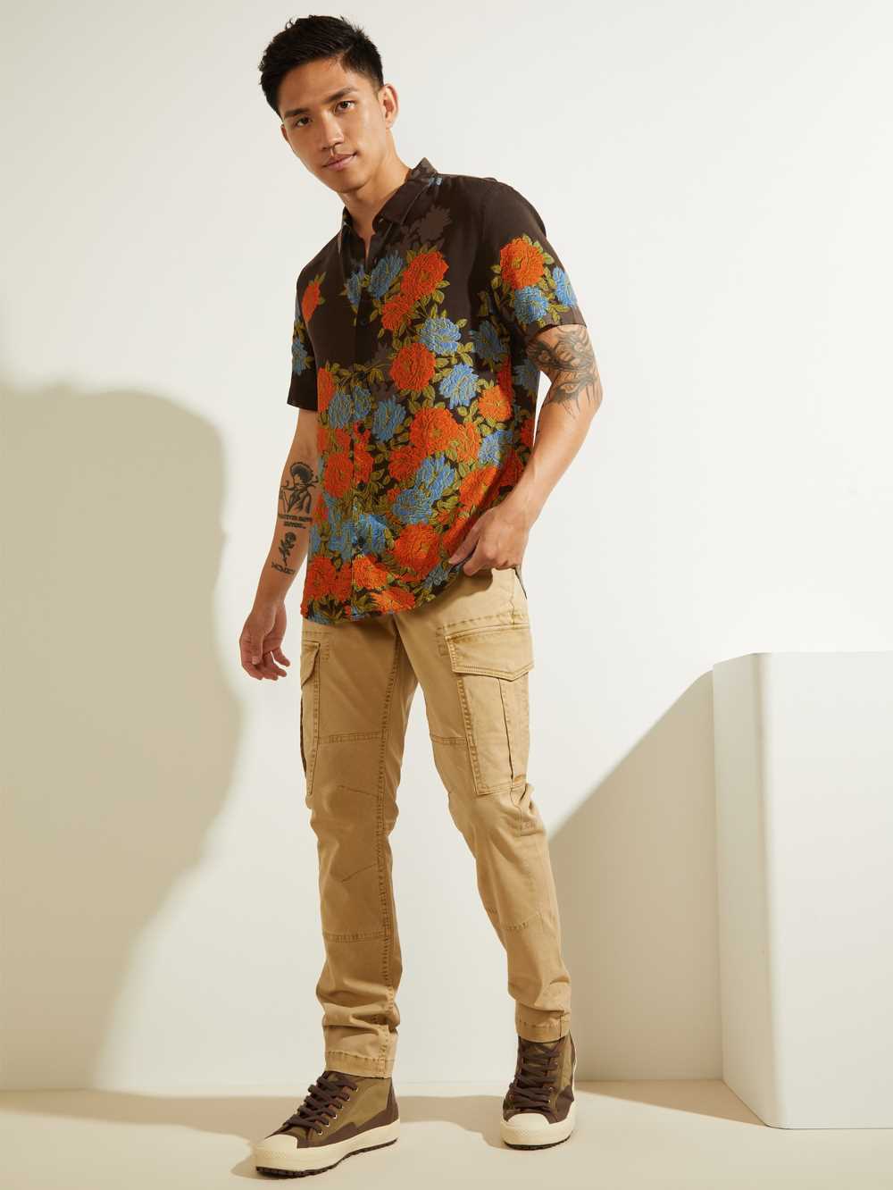 Brown Flower Men's Guess Eco Floral Button-Down Shirts Australia Sale | 907VCKPHS