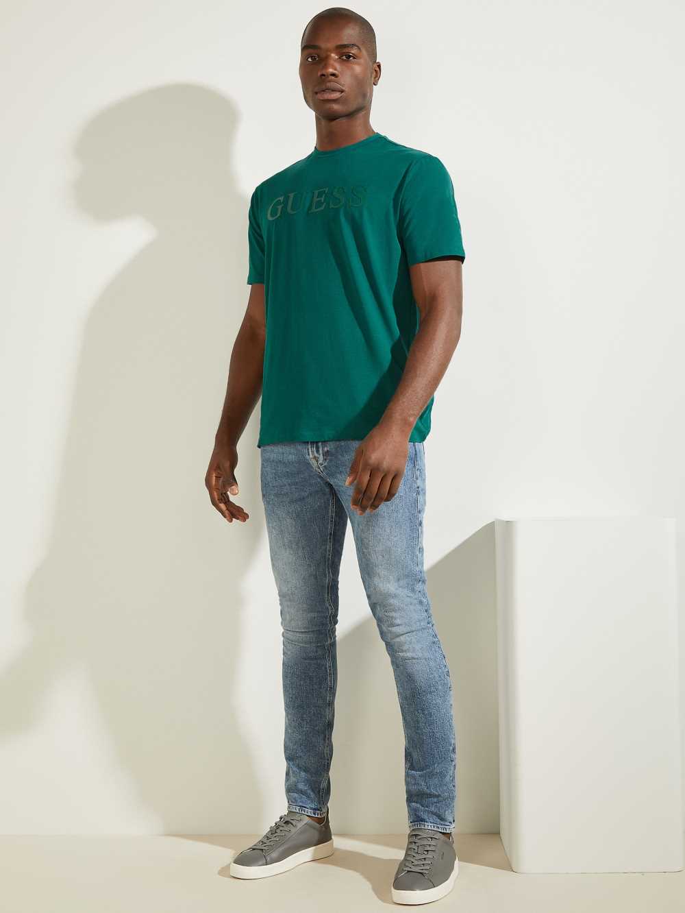 Green Men's Guess Eco Alphy T-shirt Australia Sale | 701TLVHGS