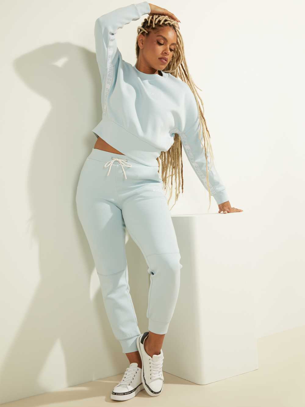 Light Blue Women's Guess Logo Tape Mock-Neck Sweatshirt Australia Sale | 581MNOVGA