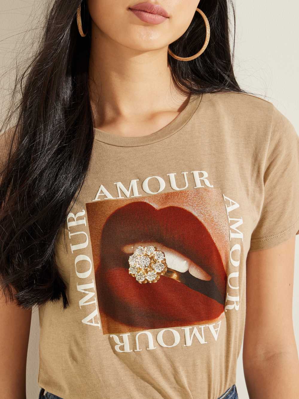 Light Coffee Women's Guess Amour Amour Easy T-shirt Australia Sale | 086SGLETI