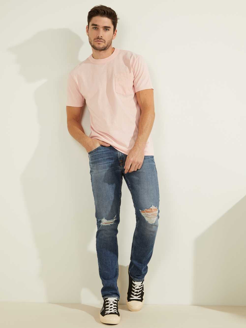 Light Pink Multicolor Men's Guess Sueded Jersey T-shirt Australia Sale | 064WIJGDC
