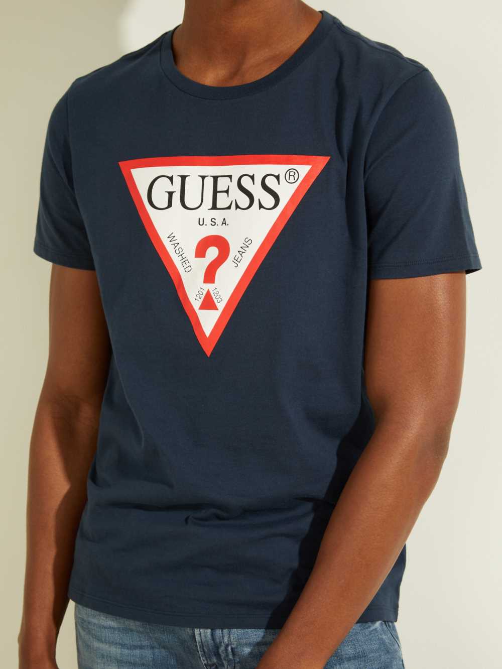 Navy Men's Guess Classic Logo T-shirt Australia Sale | 096NABYGD