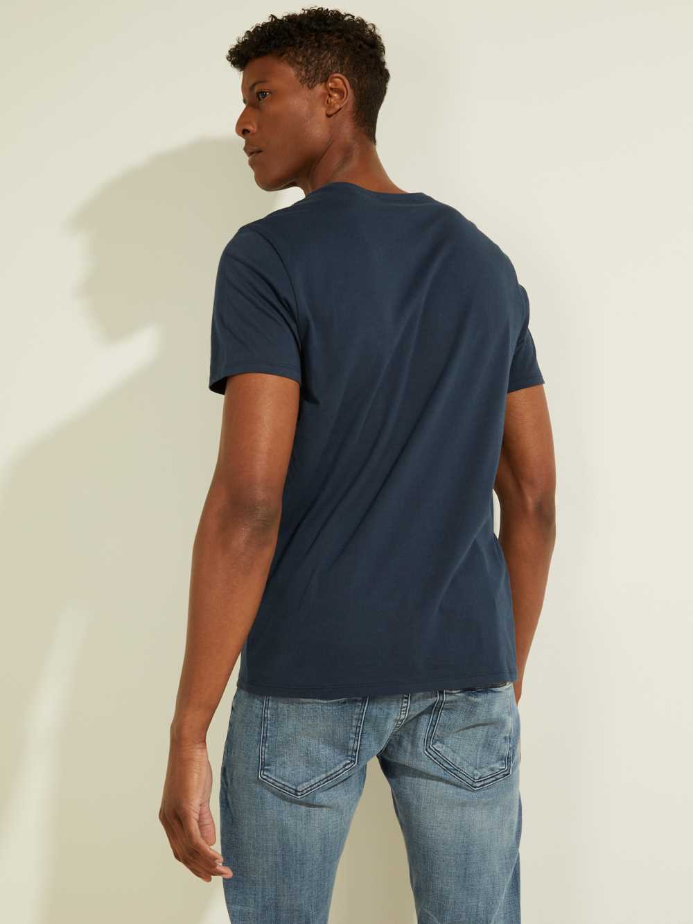 Navy Men's Guess Classic Logo T-shirt Australia Sale | 096NABYGD