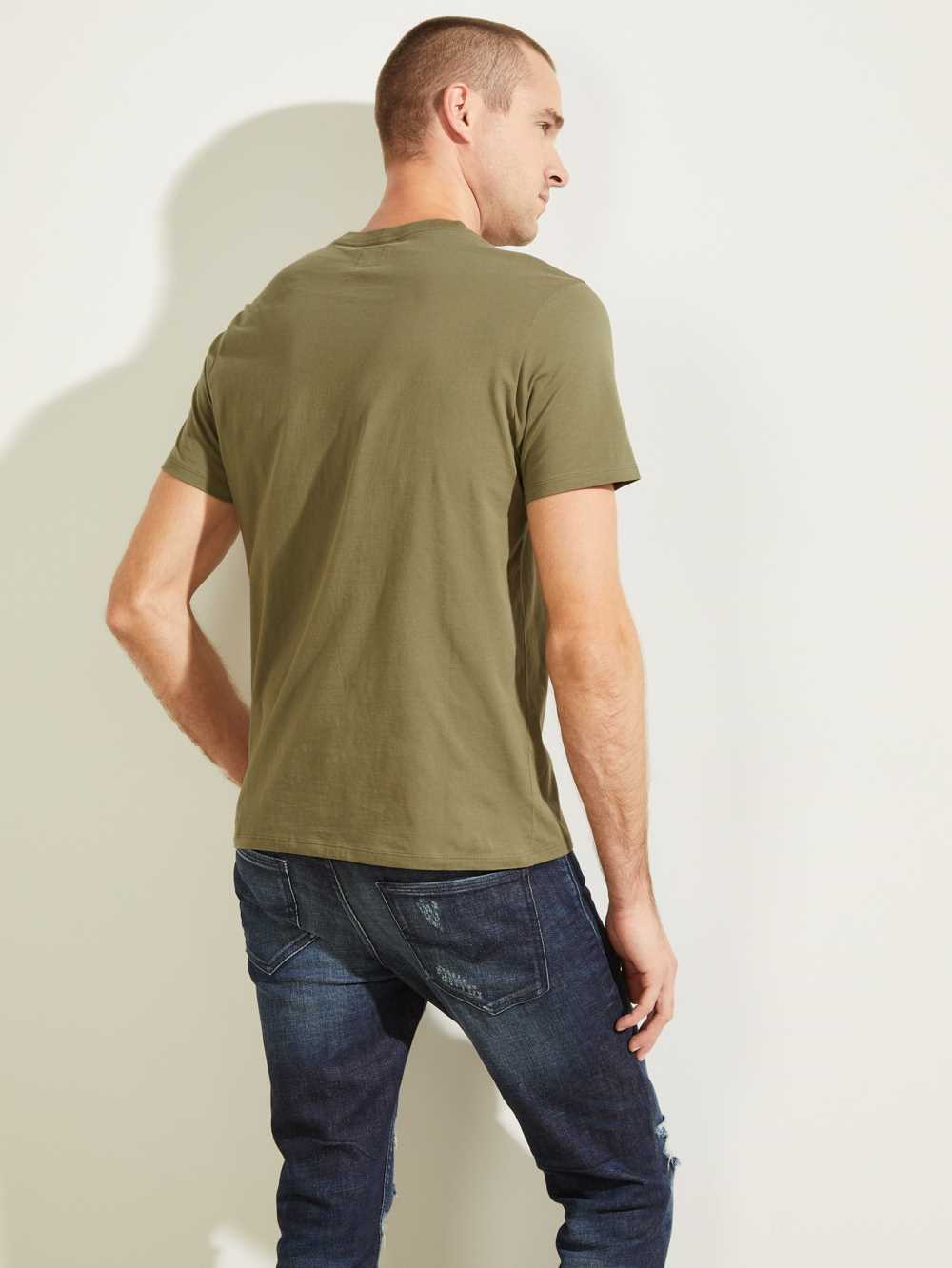 Olive Men's Guess Classic Pima Crew T-shirt Australia Sale | 687QZVTGW