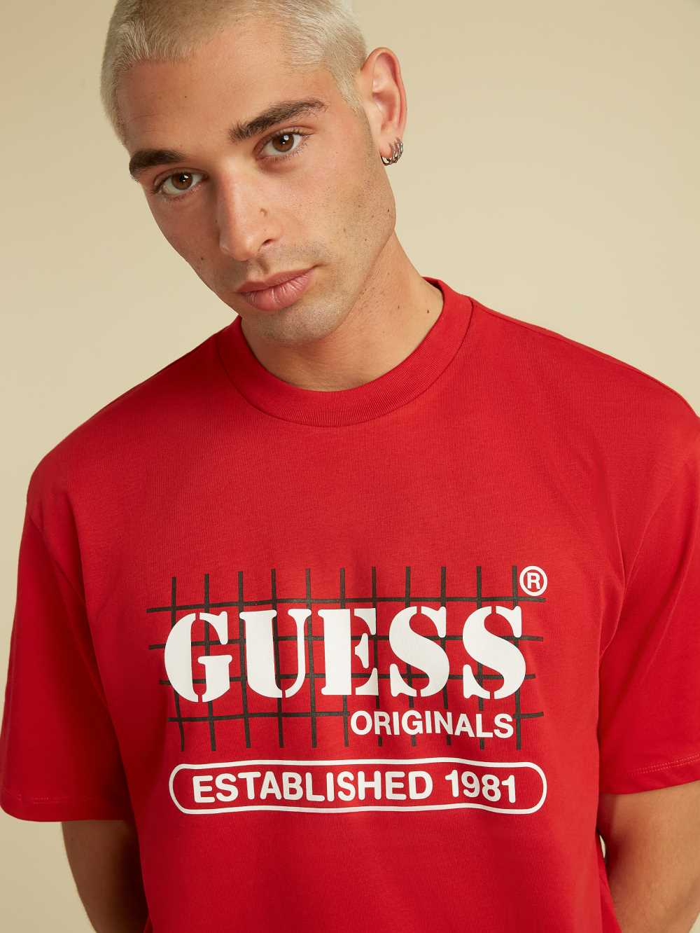 Red Men's Guess Originals Grid T-shirt Australia Sale | 032HRNCOK