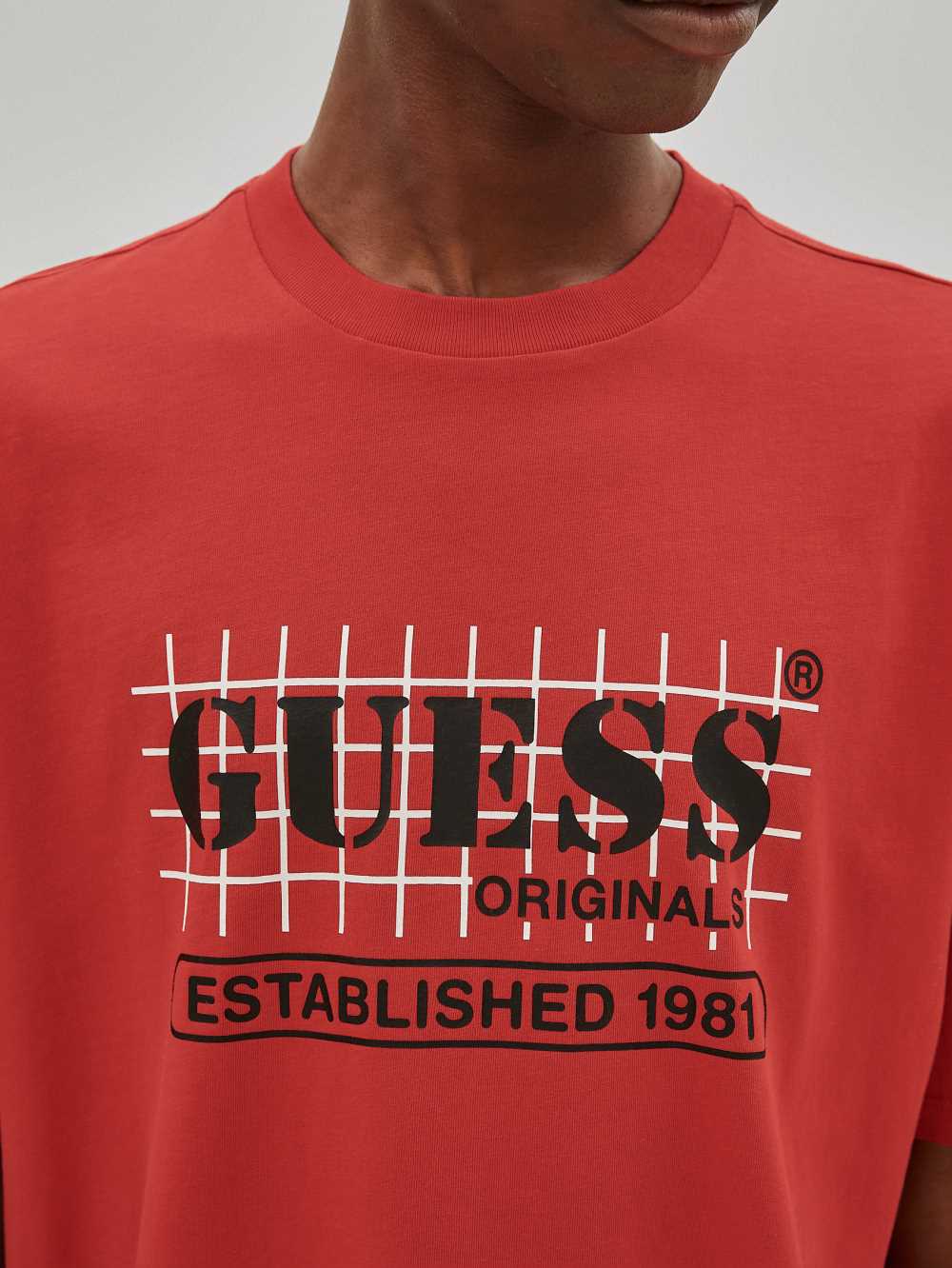Red Men's Guess Originals Grid T-shirt Australia Sale | 748DNOYCQ