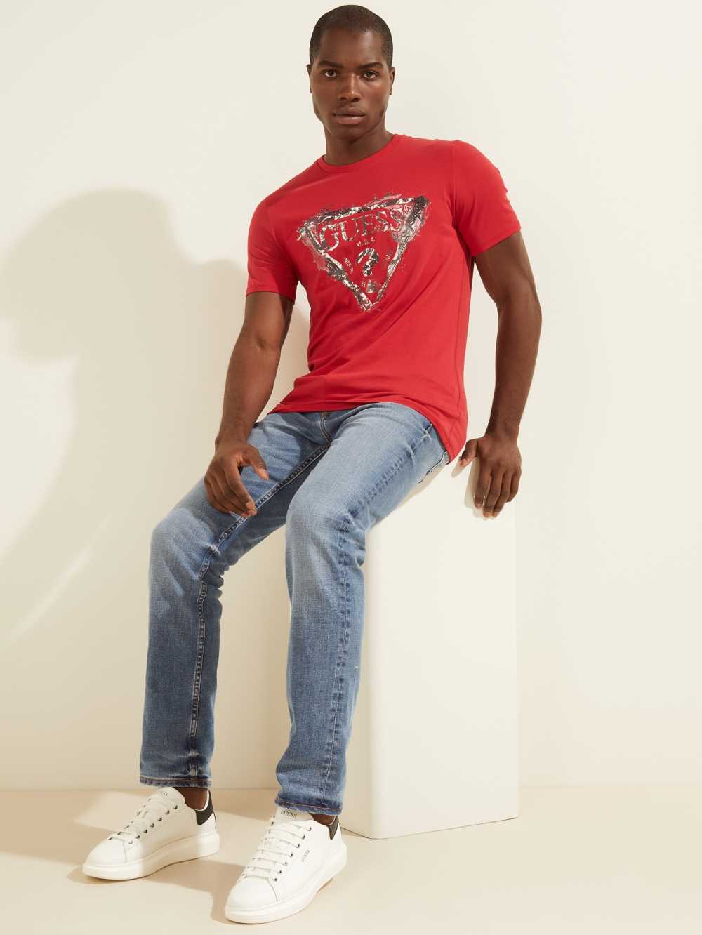 Red Men's Guess Splash T-shirt Australia Sale | 235UVHBDY
