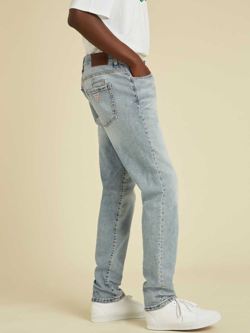 Wash Men's Guess Originals Slim Straight Jeans Australia Sale | 974IDOJUX