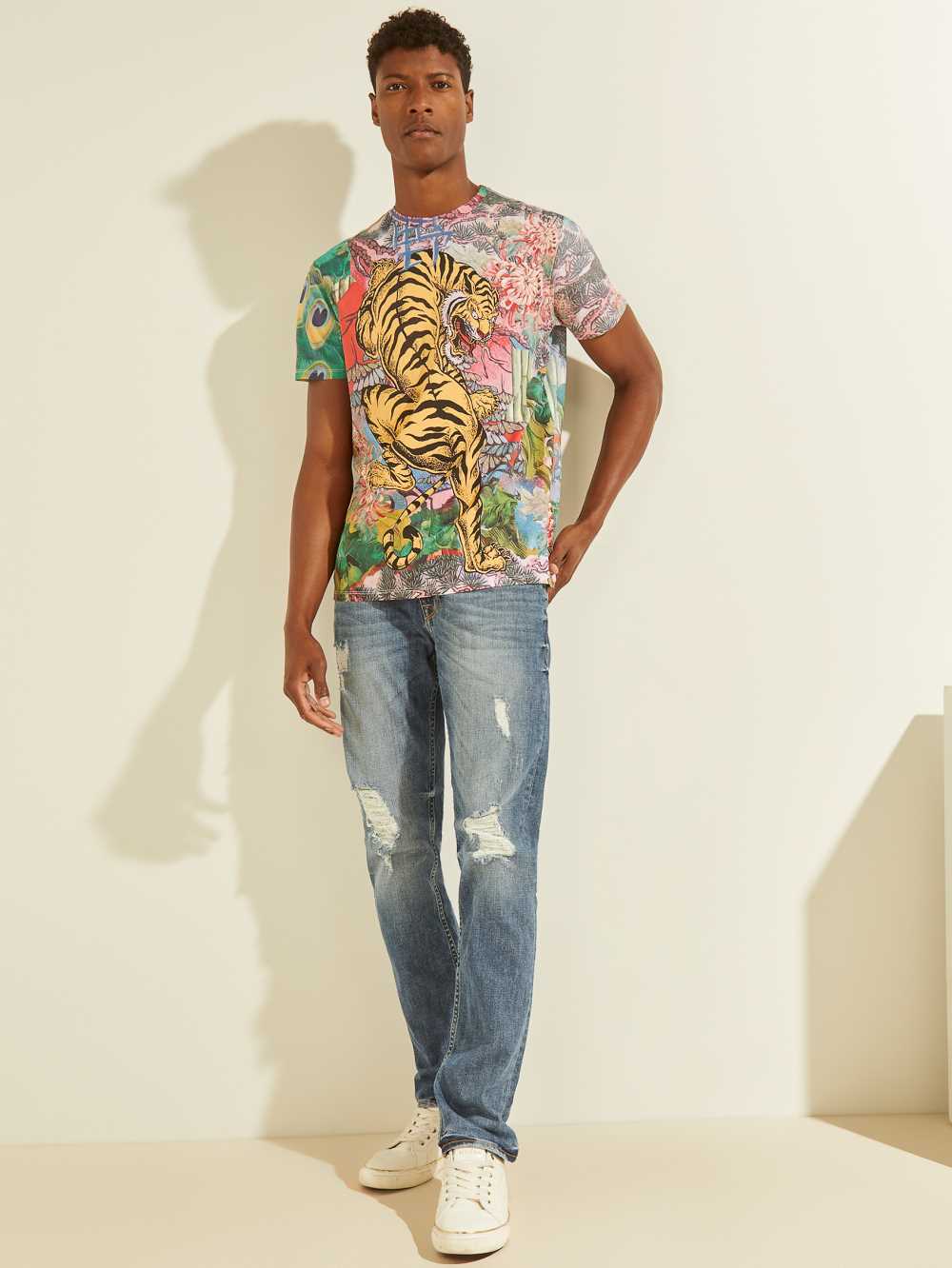White Men's Guess Eco Tiger Graphic T-shirt Australia Sale | 170GQSNLC