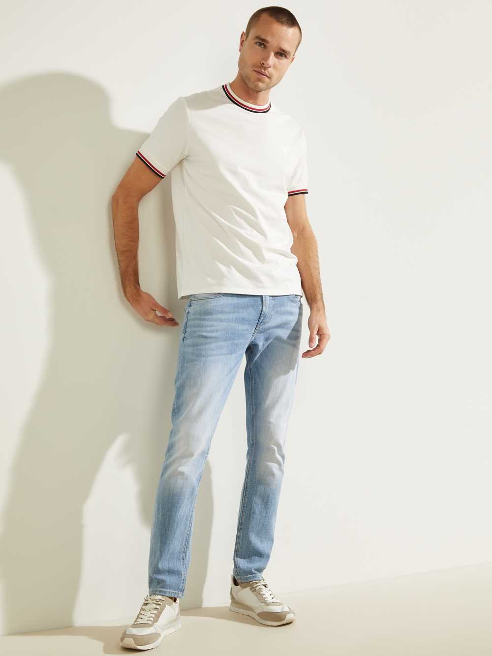 White Men's Guess Paul Ringer T-shirt Australia Sale | 379KNWXDT