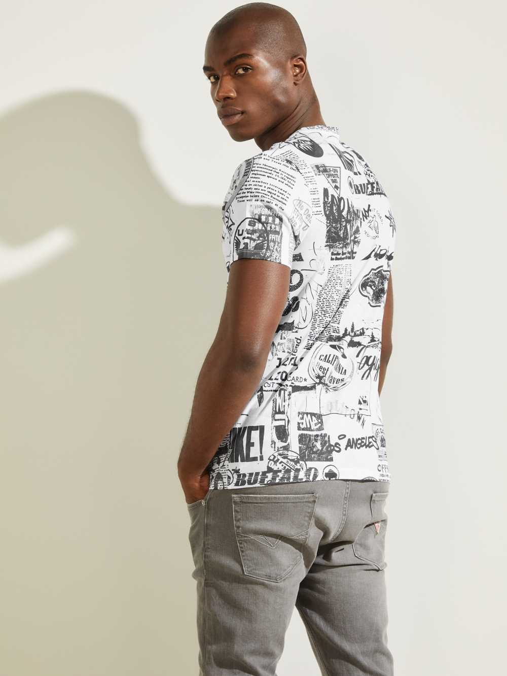 White Multicolor Men's Guess Eco Resort Collage T-shirt Australia Sale | 519JFTAHO