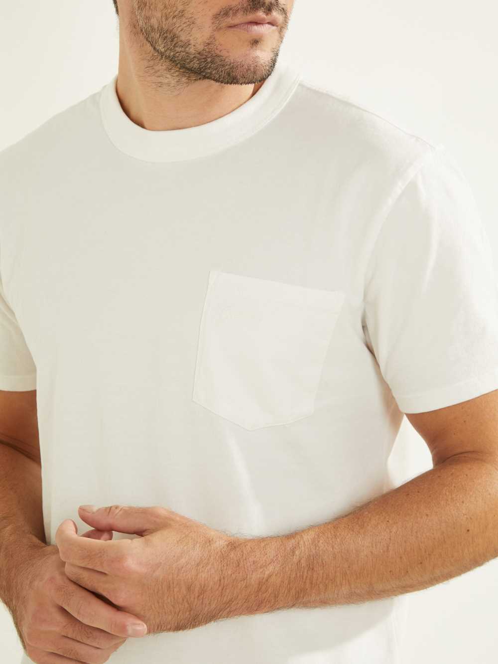 White Multicolor Men's Guess Sueded Jersey T-shirt Australia Sale | 168LZVESX