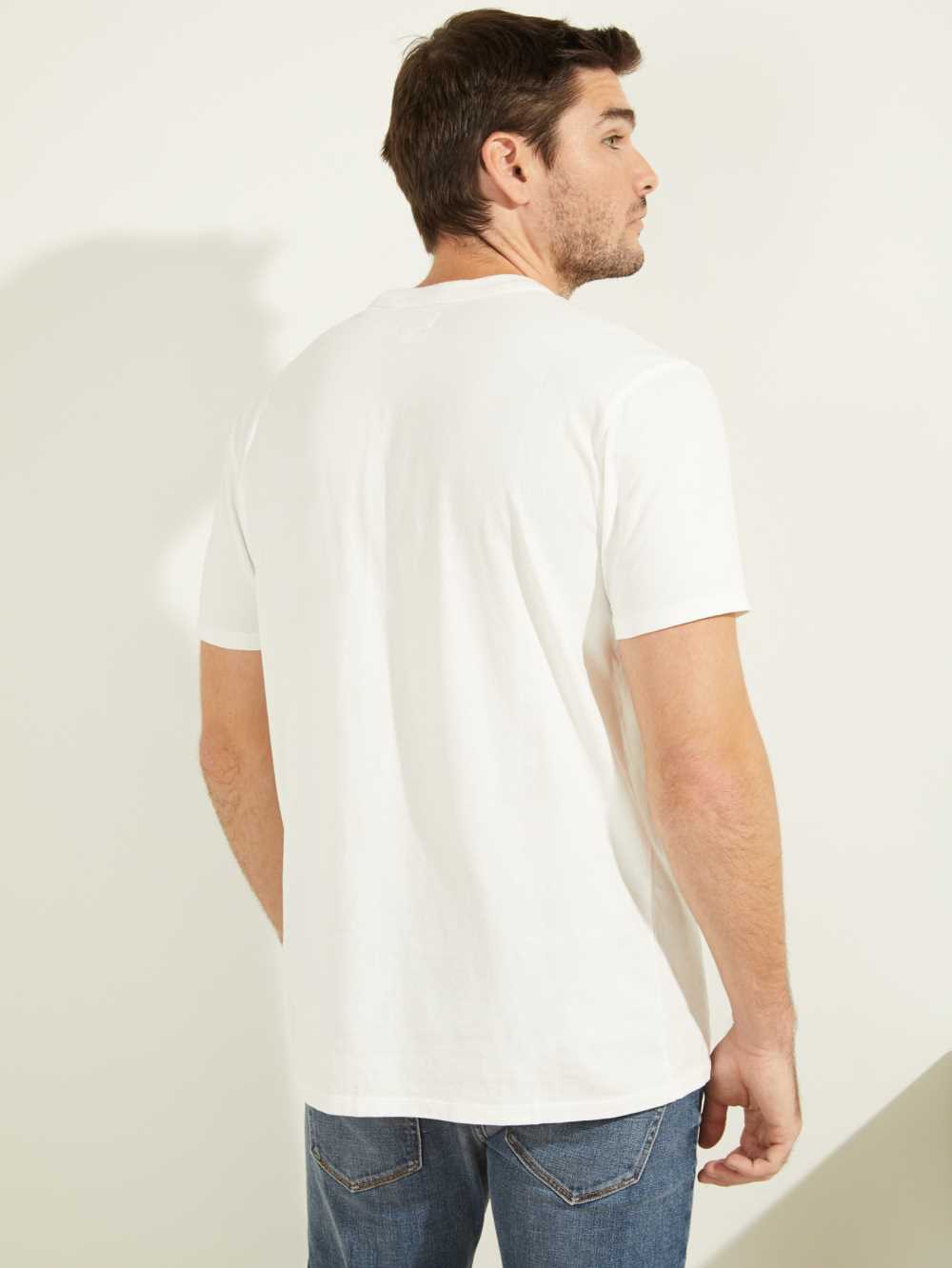White Multicolor Men's Guess Sueded Jersey T-shirt Australia Sale | 168LZVESX